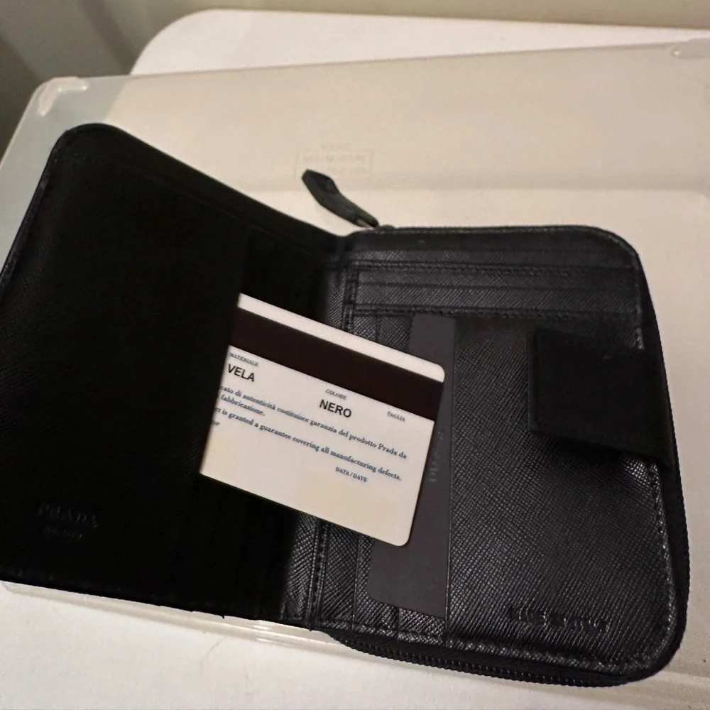 PRADA vintage black NWOT prada wallet. - Picture 2 of 6
